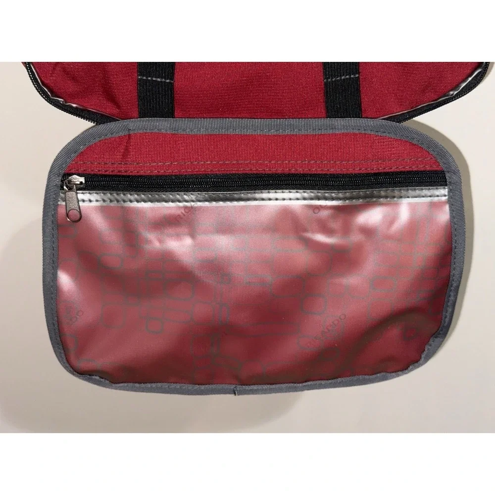Ricardo Beverly Hills Red Travel Toiletry Bag Hanging Organizer Makeup Shaving